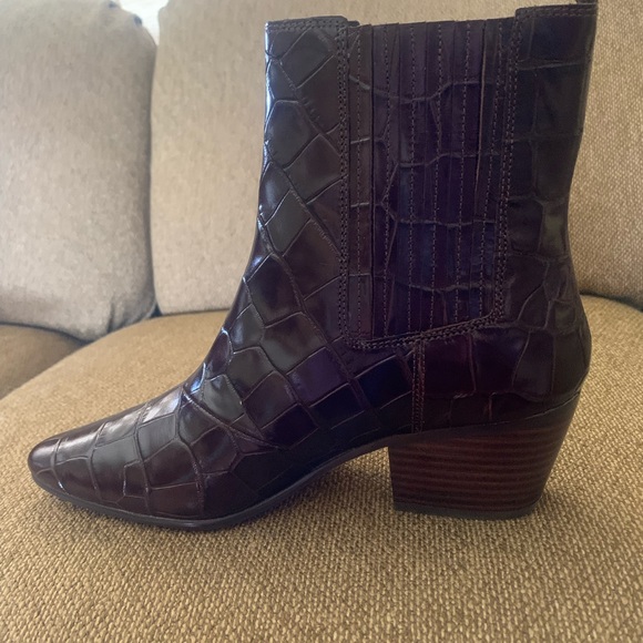 J. Crew Piper Bootie-SOLD OUT ONLINE. - Picture 3 of 5